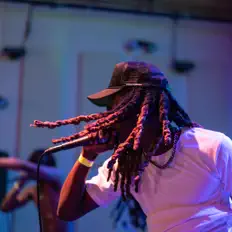 Dengarkan BenjiX3, tonton video musik, baca bio, lihat tanggal tur & lainnya!