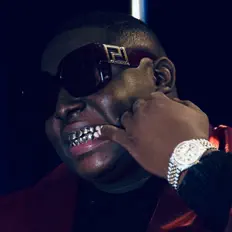 收听 October Jonez、观看音乐视频、阅读小传、查看巡演日期等 ！