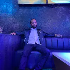 收听 Keith Phelps、观看音乐视频、阅读小传、查看巡演日期等 ！