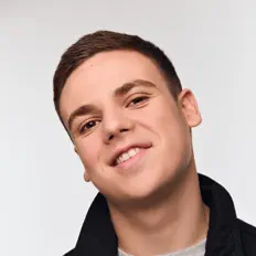 收听 ILLAI、观看音乐视频、阅读小传、查看巡演日期等 ！