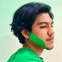 聆聽 undefined、觀看音樂影片、閱讀小傳、查看巡演日期等！