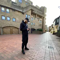 收听 Bootsy、观看音乐视频、阅读小传、查看巡演日期等 ！