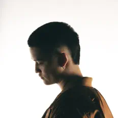 聆聽 Kevin Collett、觀看音樂影片、閱讀小傳、查看巡演日期等！