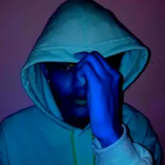 Dengarkan Erryckr, tonton video musik, baca bio, lihat tanggal tur & lainnya!