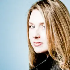 聆聽 Tonya Tyner、觀看音樂影片、閱讀小傳、查看巡演日期等！