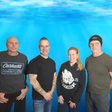 收听 Robert Ocean Band、观看音乐视频、阅读小传、查看巡演日期等 ！