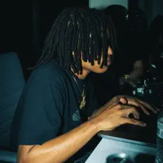 Listen to Panda Black, watch music videos, read bio, see tour dates & more!