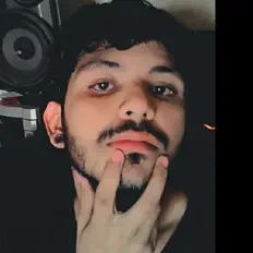 Listen to 4rgumento, watch music videos, read bio, see tour dates & more!