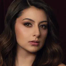 Listen to Angélica Gallegos, watch music videos, read bio, see tour dates & more!