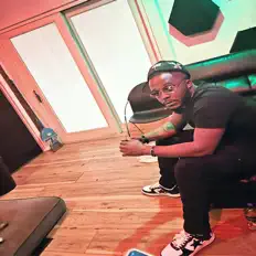 Listen to EME Byrrd, watch music videos, read bio, see tour dates & more!