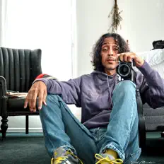 Escucha a Mango Black, mira vídeos musicales, lee la biografía, consulta fechas de giras y mucho más.