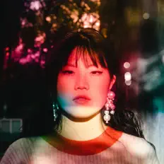 Ouça Uran, assista a videoclipes, leia a biografia, veja as datas das turnês e mais!