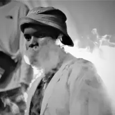 T-Jay Da DJ सुनें, म्यूज़िक वीडियो देखें, बायो पढ़ें, दौरे की तारीखें और बहुत कुछ देखें!