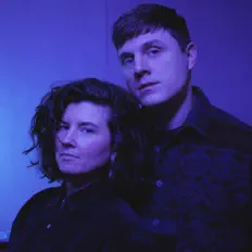 Ouça Pole Siblings, assista a videoclipes, leia a biografia, veja as datas das turnês e mais!
