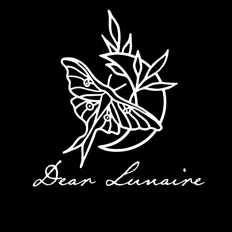 聆聽 Dear Lunaire、觀看音樂影片、閱讀小傳、查看巡演日期等！