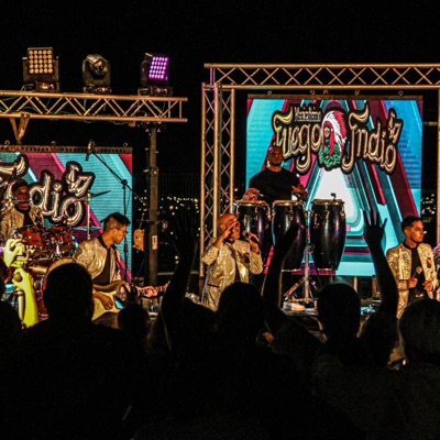 Listen to Fuego Indio, watch music videos, read bio, see tour dates & more!