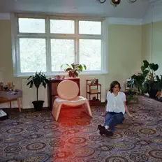 Ascolta Maria Olsen, guarda video musicali, leggi la biografia, vedi le date del tour & altro!