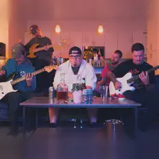 Dengarkan Live for Tomorrow, tonton video musik, baca bio, lihat tanggal tur & lainnya!