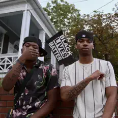 D$eを聴いたり、ミュージックビデオを鑑賞したり、経歴やツアー日程などを確認したりしましょう！