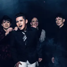 PAMELO을(를) 듣고, 뮤직 비디오를 보고, 약력을 읽고, 투어 일정 등을 확인하세요!