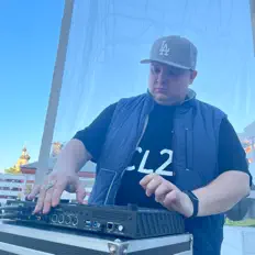 Ascolta DJ S.Smock, guarda video musicali, leggi la biografia, vedi le date del tour & altro!