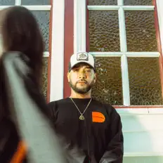 聆聽 Louie da Fourth、觀看音樂影片、閱讀小傳、查看巡演日期等！