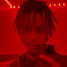 VNKNOWNARTIST을(를) 듣고, 뮤직 비디오를 보고, 약력을 읽고, 투어 일정 등을 확인하세요!