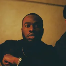 Brudda Nayを聴いたり、ミュージックビデオを鑑賞したり、経歴やツアー日程などを確認したりしましょう！