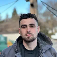 聆聽 Jaydii、觀看音樂影片、閱讀小傳、查看巡演日期等！