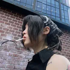 ArukuZan: песни, клипы, биография, даты выступлений и многое другое.