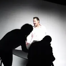 Ascolta Stephan Smirou, guarda video musicali, leggi la biografia, vedi le date del tour & altro!