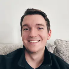 Zachary Bynumを聴いたり、ミュージックビデオを鑑賞したり、経歴やツアー日程などを確認したりしましょう！