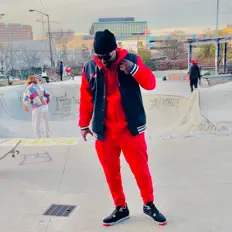 Luister naar Feez Dinero, bekijk muziekvideo's, lees de bio, bekijk de tourdata, en meer!