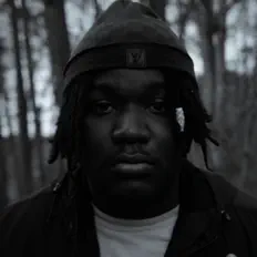 Poslechněte si interpreta Mallyontop, sledujte hudební videa, přečtěte si životopis, podívejte se na data turné a další informace.