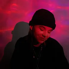 Ram सुनें, म्यूज़िक वीडियो देखें, बायो पढ़ें, दौरे की तारीखें और बहुत कुछ देखें!