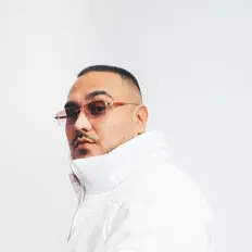 OG Princeを聴いたり、ミュージックビデオを鑑賞したり、経歴やツアー日程などを確認したりしましょう！