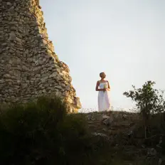 Ακούστε περιεχόμενο από Salomé Boudier, παρακολουθήστε μουσικά βίντεο, διαβάστε το βιογραφικό, δείτε ημερομηνίες περιοδείας, και πολλά ακόμη!