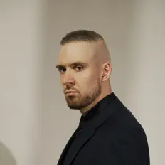 Luister naar Alexander Demidov, bekijk muziekvideo's, lees de bio, bekijk de tourdata, en meer!