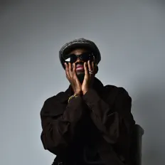 Listen to Saifond, watch music videos, read bio, see tour dates & more!