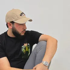 Ouve Azeem, vê vídeos de música, lê a biografia, vê as datas da digressão e muito mais!