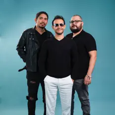 Écoutez Neon Paradise, regardez des vidéoclips, lisez la biographie, consultez les dates de tournée et plus encore !