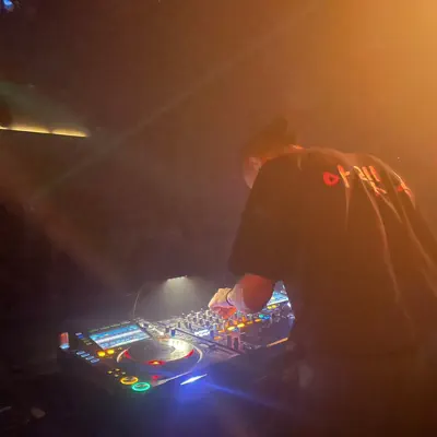 Listen to Allen Mock, watch music videos, read bio, see tour dates & more!