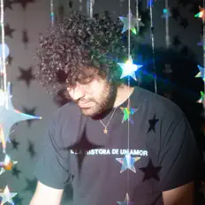 收听 Stari、观看音乐视频、阅读小传、查看巡演日期等 ！