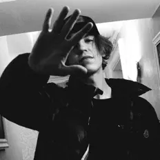 Loco OG Rocka: песни, клипы, биография, даты выступлений и многое другое.