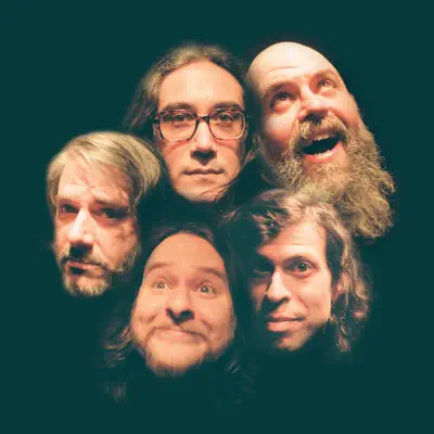 Listen to Les Hôtesses d'Hilaire, watch music videos, read bio, see tour dates & more!