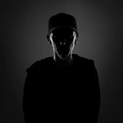 Listen to Nuno Clam, watch music videos, read bio, see tour dates & more!