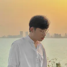 Vinh Lê dinle, müzik videolarını izle, biyografisini oku, tur tarihlerini ve daha fazlasını gör!