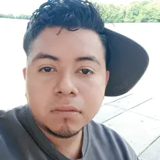 Ouve Márquez, vê vídeos de música, lê a biografia, vê as datas da digressão e muito mais!