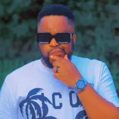 Listen to Thabisoul, watch music videos, read bio, see tour dates & more!