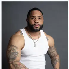 聆聽 Max Julian、觀看音樂影片、閱讀小傳、查看巡演日期等！